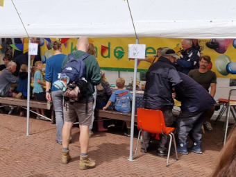Beekidzzz, kindertent met allerlei activiteiten op de markt van 2025