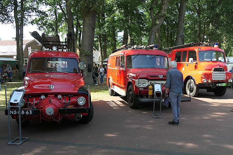 Historische Brandweer Vrienden en Voertuigen   (klik voor vergroting)