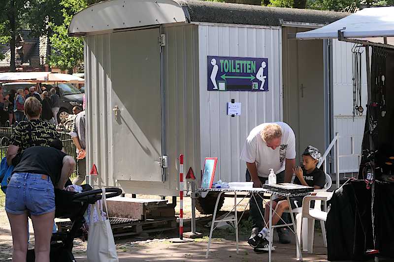 Toiletwagen   (klik voor vergroting)